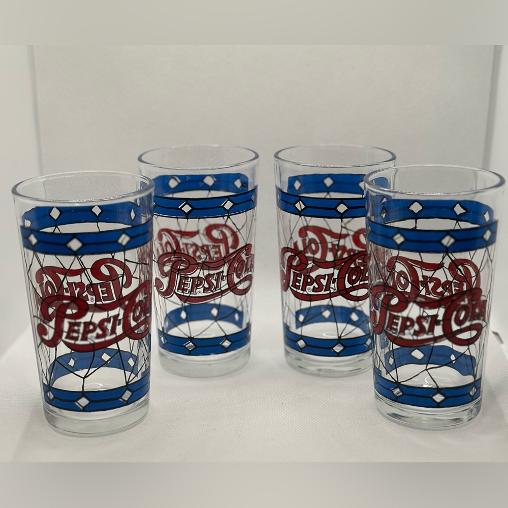 Pepsi-Cola Vintage Tiffany Style Stained Glass 12oz. Set of 4 Drinking Glasses